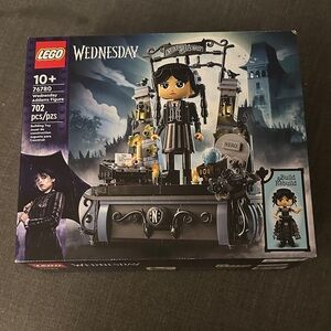 LEGO Wednesday Addams Set - Black and White